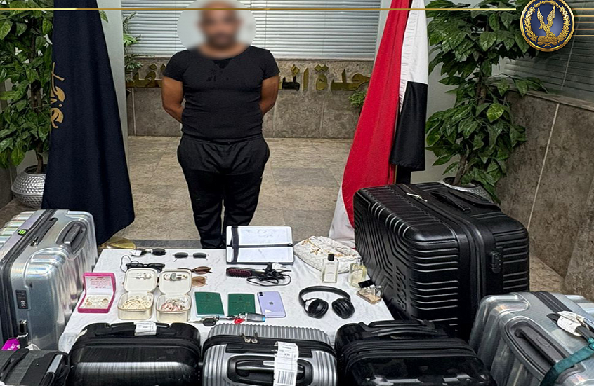مصر.. تحرك للسلطات بعد سرقة حقائب لأجانب بها مشغولات ذهبية