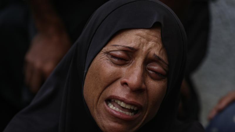 قتل ونسف منازل.. الاحتلال يكثف استهدافاته في غزة مدعومًا بروبوتات