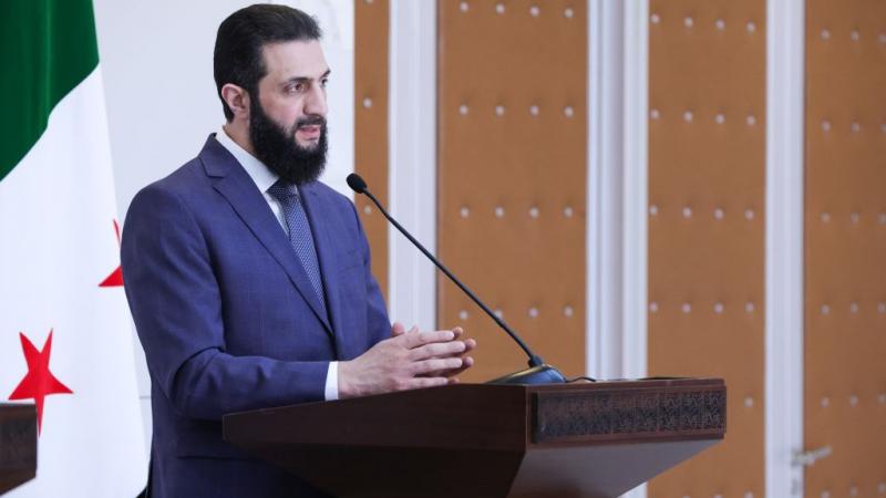 “لن أتردد في التطبيع مع إسرائيل”.. هل أدلى الشرع بهذا التصريح؟