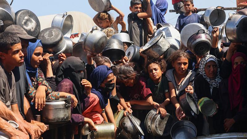 تنديد بالاختفاء القسري.. موظفون أمميون يطالبون بوصف حرب غزة بالإبادة