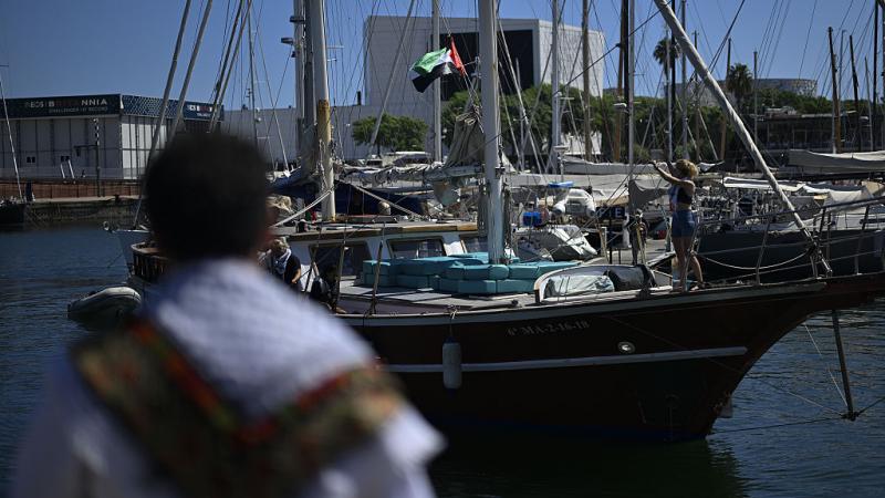أكبر مهمة تضامنية في التاريخ.. أسطول الصمود ينطلق من إسبانيا إلى غزة