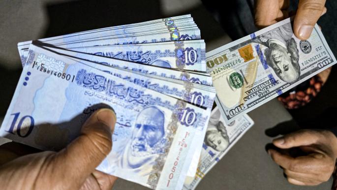 أسرار انتعاش تجارة الدولار في ليبيا