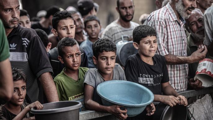 التجويع يتواصل في غزة: 361 شهيداً من بينهم 130 طفلاً