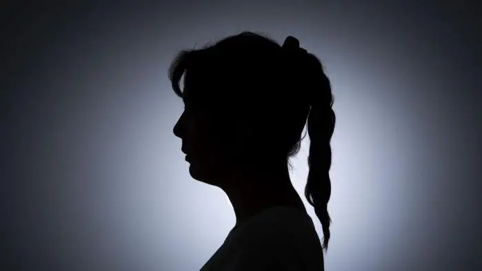 هل تعاني القوانين العربية من قصور في حماية ضحايا الاغتصاب؟