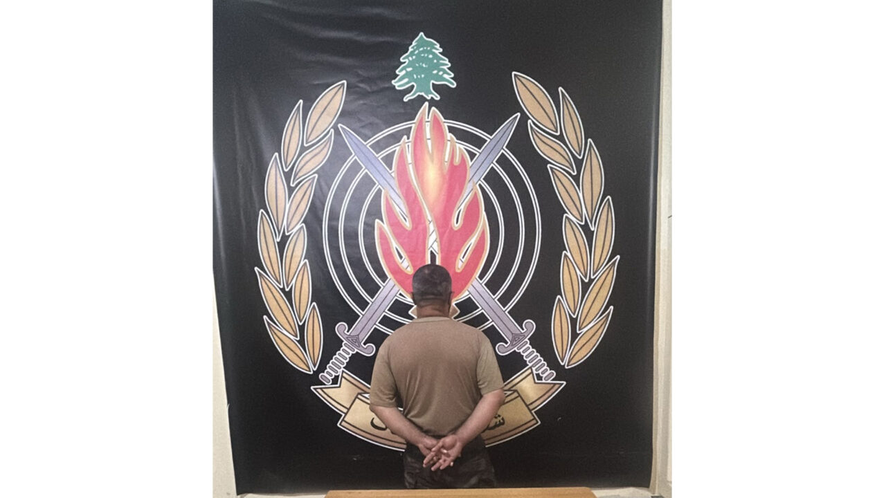 قوى الأمن الداخلي: شعبة المعلومات أوقفت أحد المتورطين في جريمة الدهس وإطلاق النار في الشياح، والعمل مستمر لتوقيف المتورط الثاني