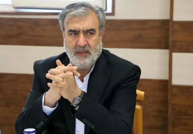 عزيزي: إدارة هرمز مسؤولية طهران وحدها.. وسيادة لبنان لا تتحقق بنزع السلاح