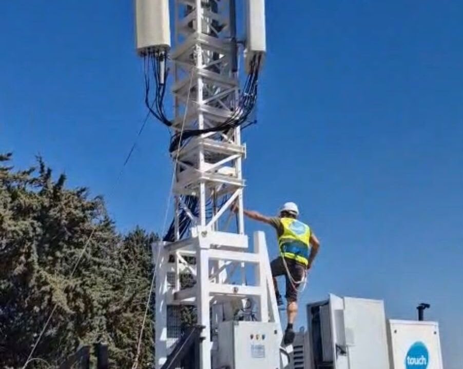 تاتش تستكمل عملها في استعادة الخدمة لـ 49 محطة ضمن محافظتي النبطية والجنوب وقضاء البقاع الغربي