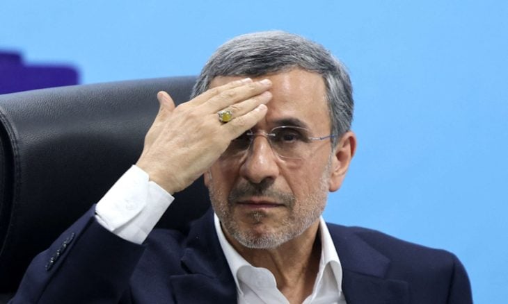 نيويورك تايمز: الحرس الثوري الإيراني اعتقل أحمدي نجاد بعد تجنيده من قبل “إسرائيل”