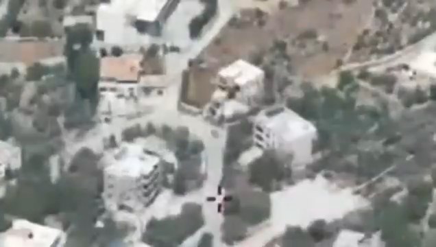 تفاصيل متداولة عن غارة المنصوري… طردهم من المنزل فكشفتهم المسيّرة(فيديو)