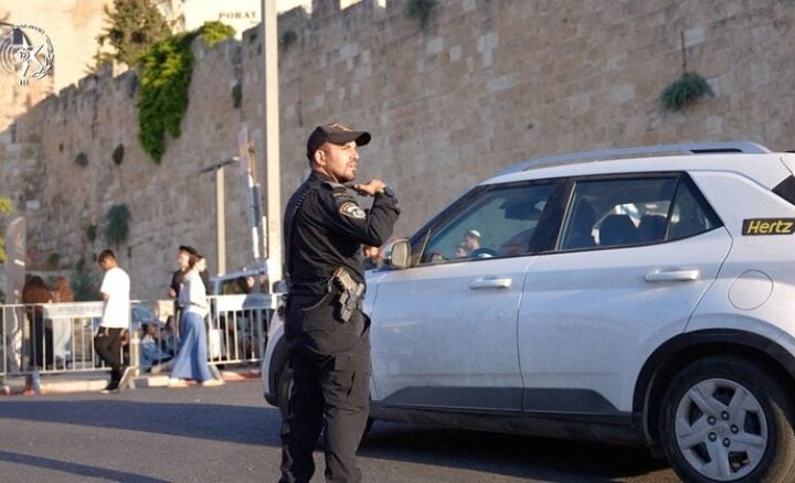 “إسرائيل” ترفع مستوى التأهب لحرب وشيكة مع إيران وتفتح الملاجئ في المدن الكبرى