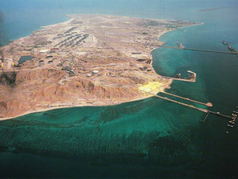 إليكم ما نعلمه عن جزيرة خرج مركز تصدير النفط الإيراني