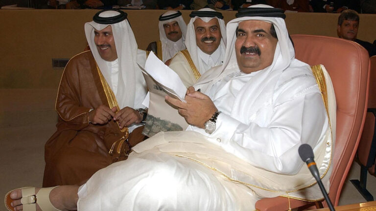 حمد بن جاسم يبرز وصايا أمير قطر الوالد ومبدأ “من يخالفه يعتبر عدوا”
