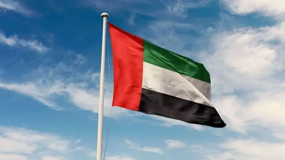 الإمارات تدعو لوقف التصعيد في المنطقة وعدم استهداف البنى التحتية