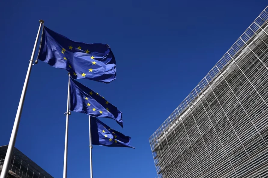 الاتحاد الأوروبي يبحث تقييد التجارة مع المستوطنات الإسرائيلية في الضفة الغربية
