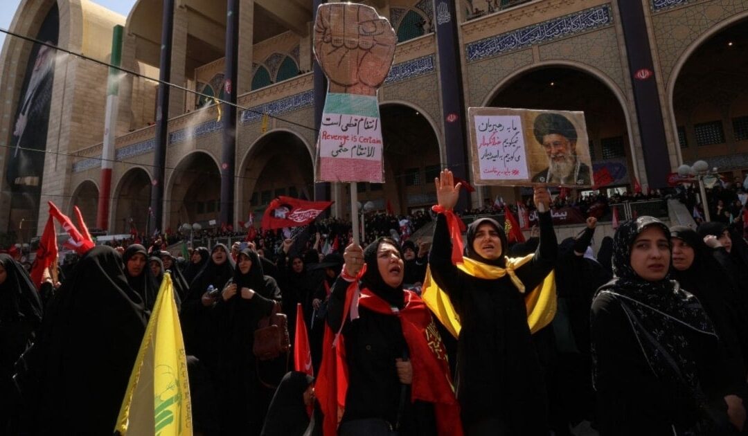 الأمن القومي الإيراني بشأن الحشود المشيّعة: هذا هو الإيراني الذي ظنّ العدوان أنه سيدمره في أيام