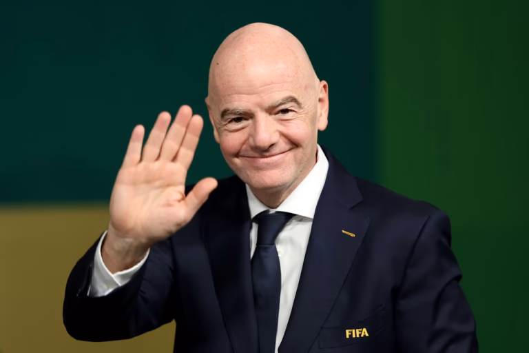رسالة “خاصة” من رئيس فيفا إلى منتخب مصر.. ماذا جاء فيها؟