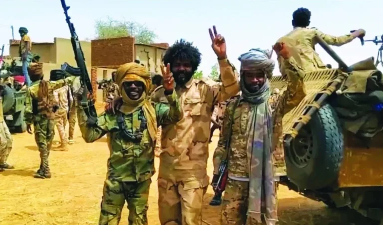 “أطباء السودان”: قوات “الدعم السريع” تحتجز 20 طبيباً في الفاشر