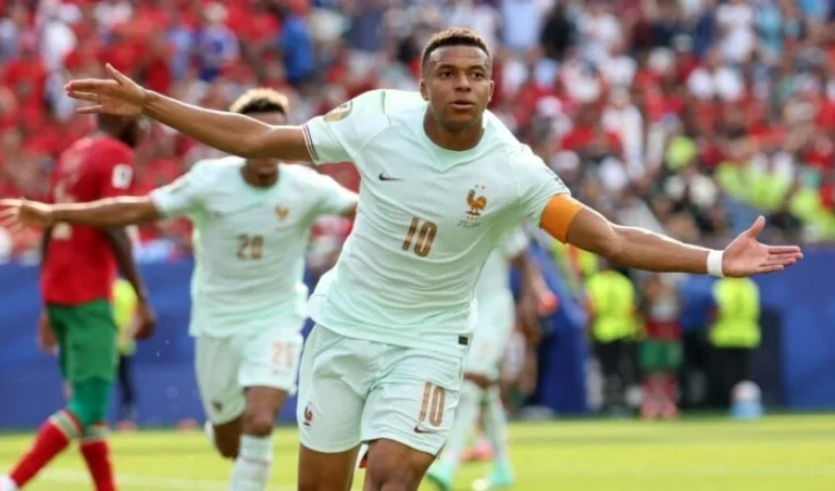فرنسا تُقصي المغرب وتصبح أول المتأهلين لنصف نهائي كأس العالم 2026
